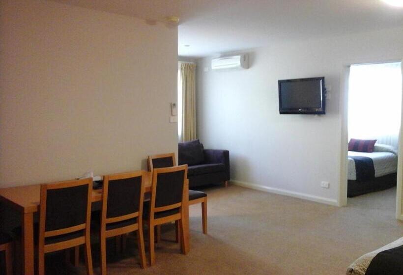 Люкс 2 Спальни, Willows Motel