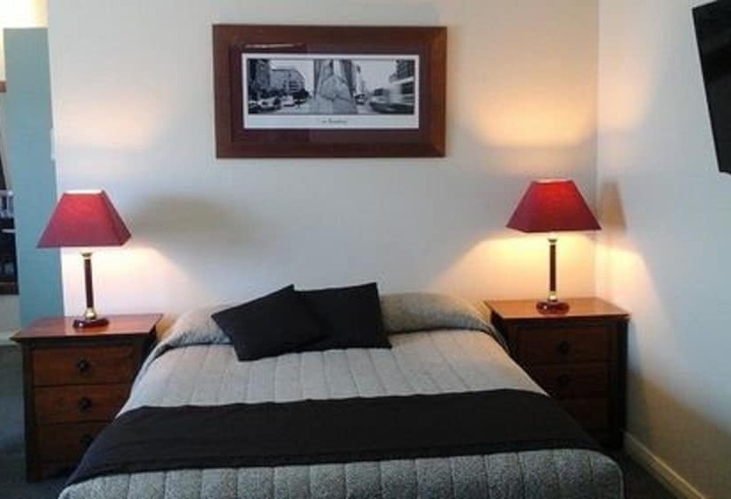 חדר משפחתי דלוקס, Willows Motel