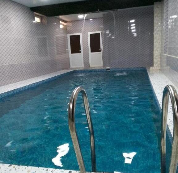 חדר סטנדרט, Al Qal`a