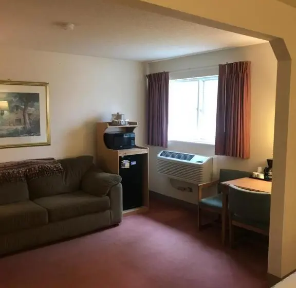 キングサイズベッドのデラックスルーム, Country Lodge Inn