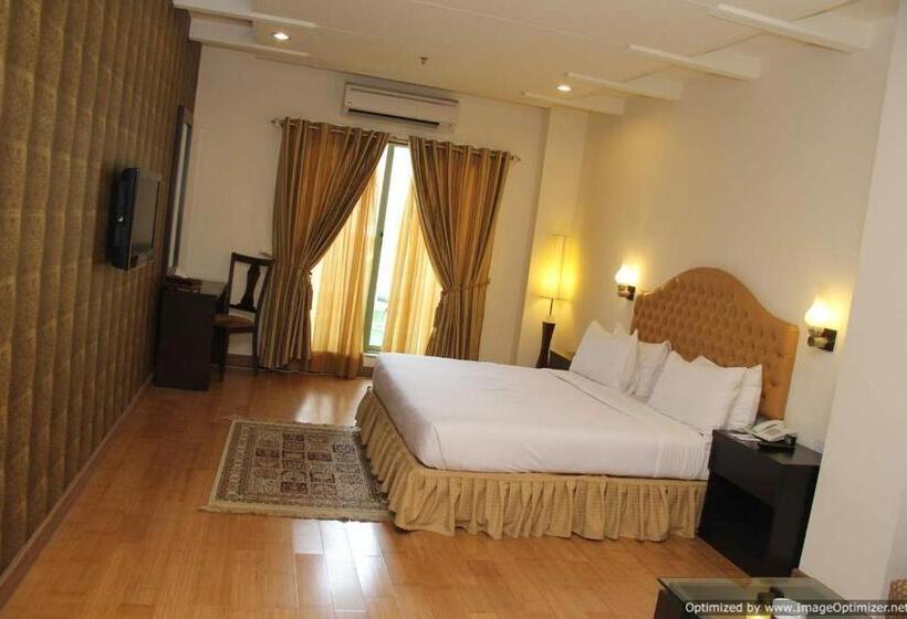 اتاق لوکس با تخت بزرگ, Javson