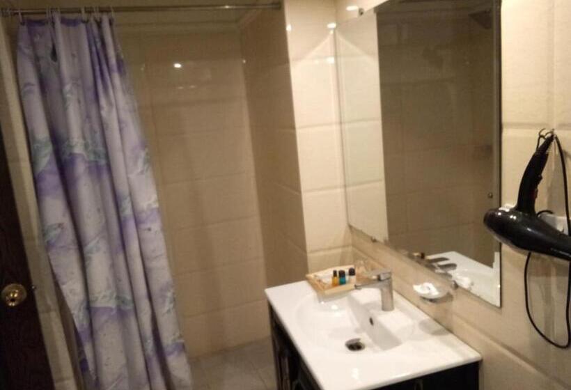 سوییت جونیور, Javson