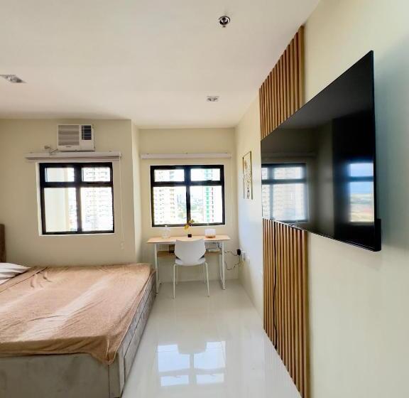 סטודיו דלוקס, Dont Book This Property