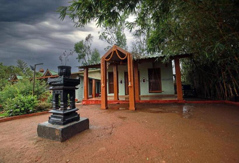 جناح, Heritage Wadi, Satara