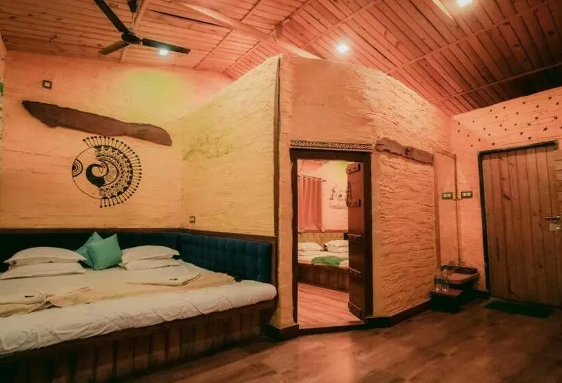 スイート, Heritage Wadi, Satara