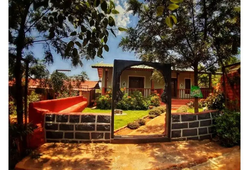 スイート, Heritage Wadi, Satara