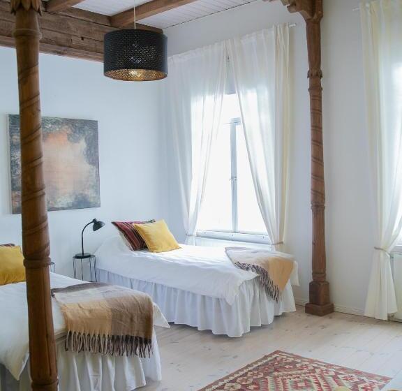 Номер Стандарт Трехместный, Villa Loimu