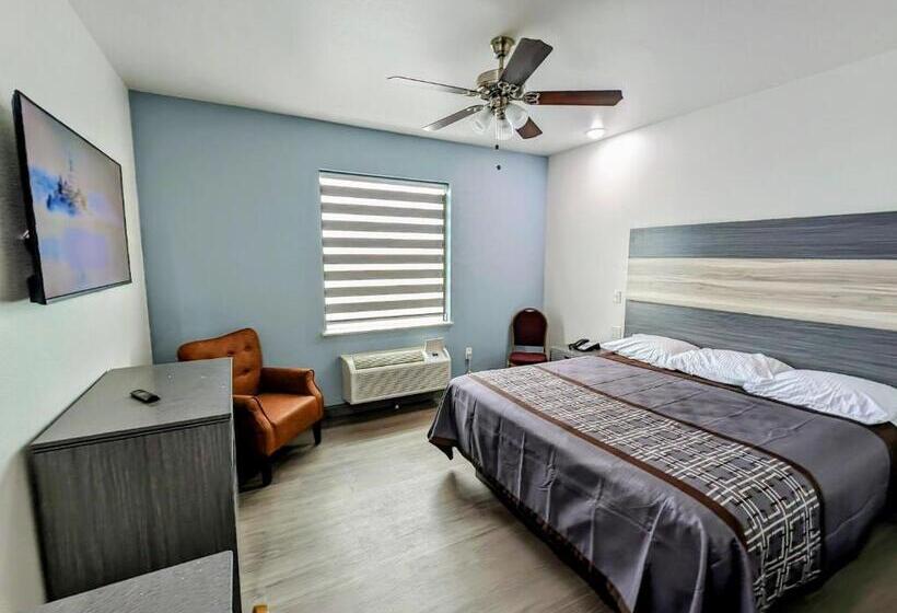 스탠다드 룸 킹사이즈 침대, Texas Bungalows Hotel And Hotel Que At I35 Austin Pflugerville