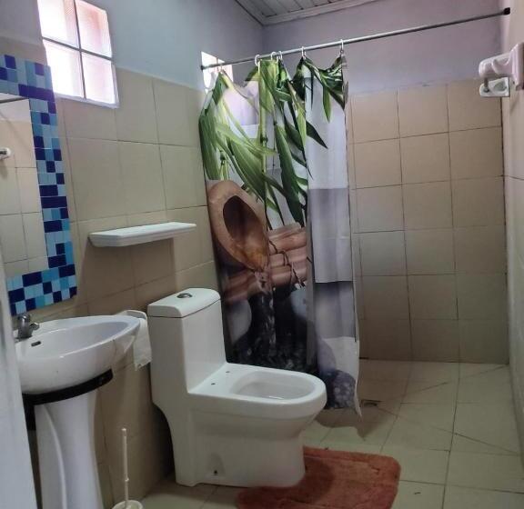 بنگله خانوادگی, Bungalow Chez Mouch Nosy Be 4