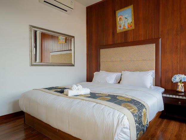 스탠다드 스튜디오, โมเมนต์ แอ๊ท ริมโขง