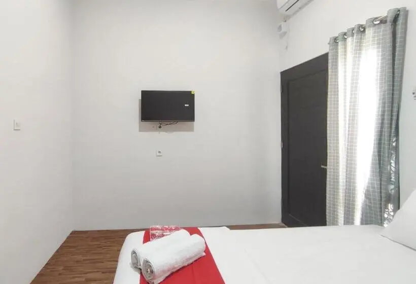 Standardrum, Reddoorz Near Graha Saba Buana 2