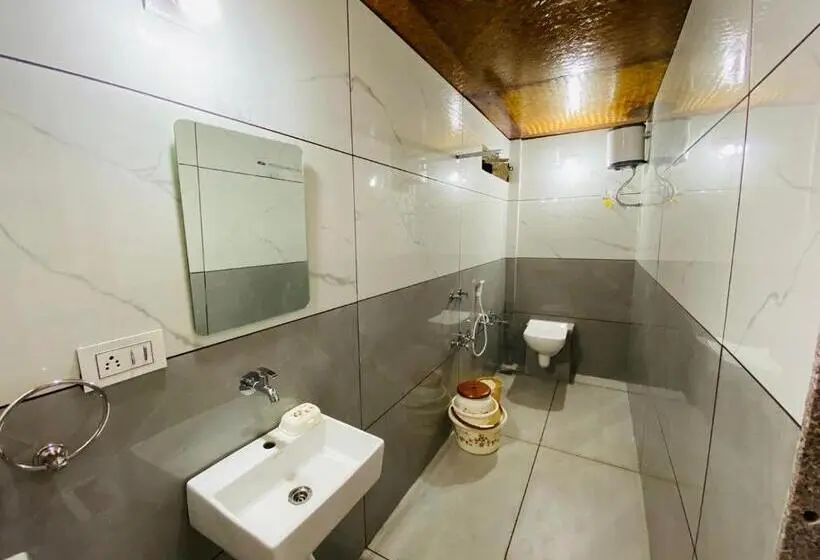 Chambre Supérieure, Sou Palms