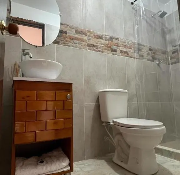 スタンダードルーム, Cabañas Monteleón Paicol Huila