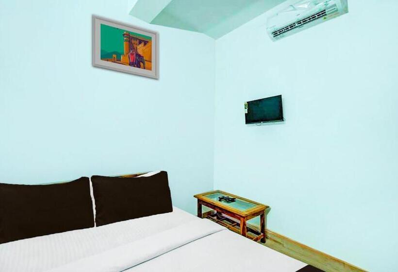 Номер Стандарт, Oyo Assam Inn Grand