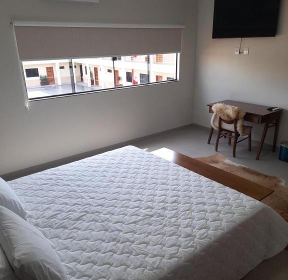 جناح ديلوكس, Pimenta