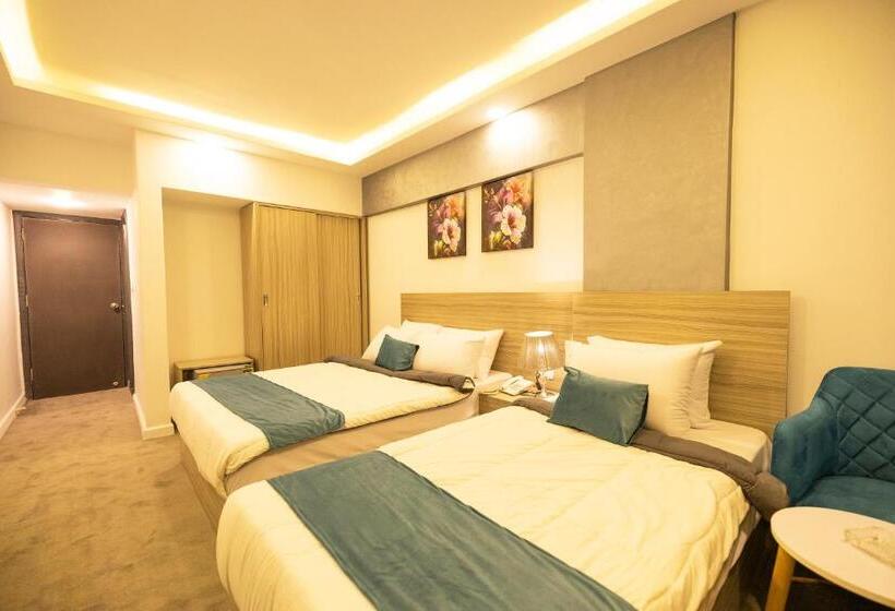 اتاق سوپریور سه تخته, Mar Charbel Hotel Cairo