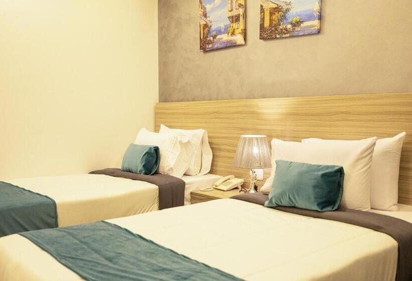 اتاق سوپریور سه تخته, Mar Charbel Hotel Cairo