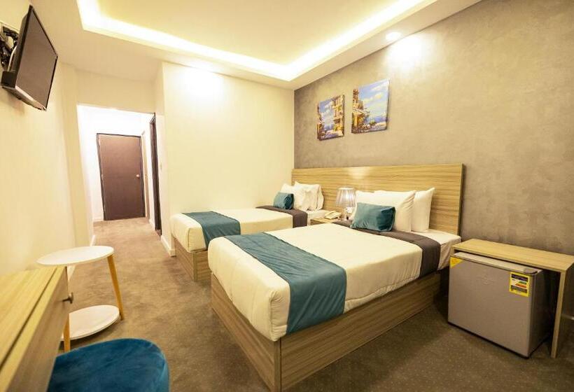 اتاق سوپریور سه تخته, Mar Charbel Hotel Cairo
