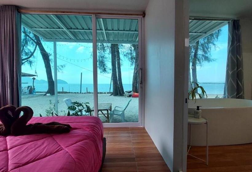 جناح ديلوكس, Modtanoi Paradise Homestay