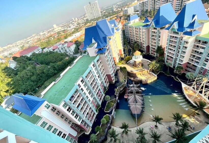 四人标准间, Grande Caribbean Resort Pattaya