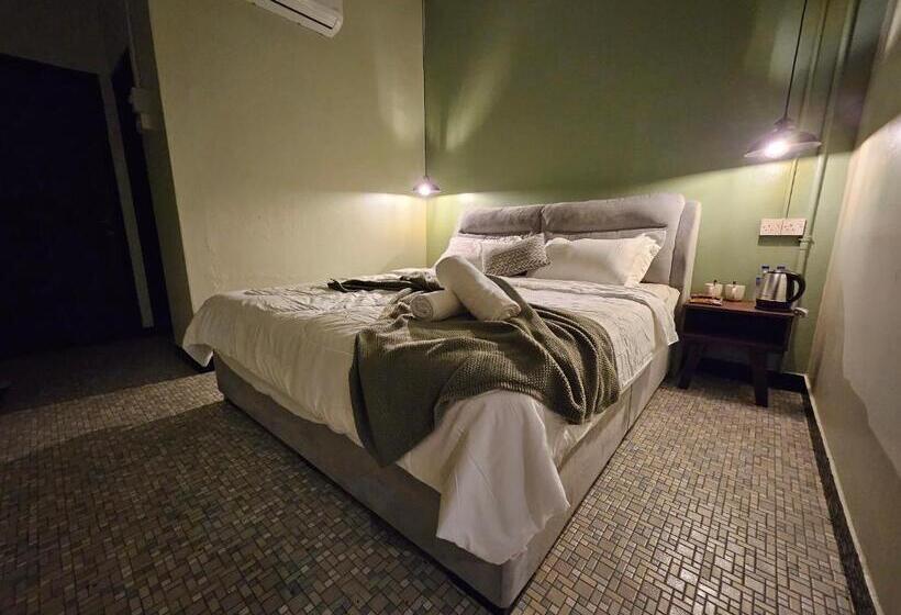 Balkonlu Standart Oda, 85 Boutique