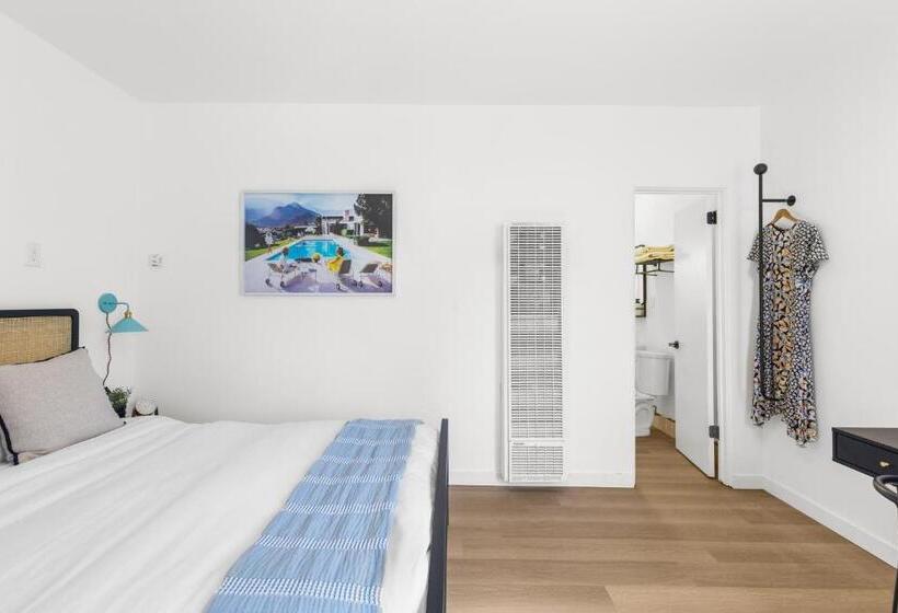 标准工作室, Aliza