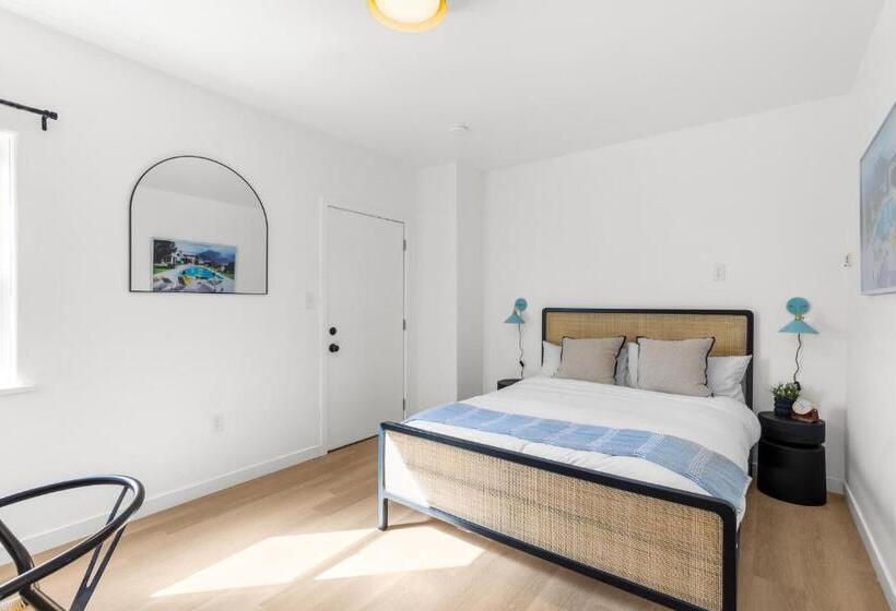 标准工作室, Aliza