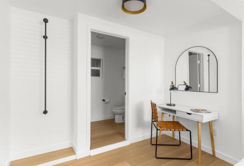 标准工作室, Aliza