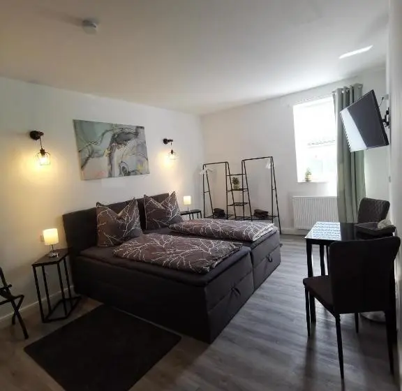 Standard-huone, Airbnb, Moderne, Ruhige Und Helle Doppelzimmer, Nähe Magdeburg, A14 & A2