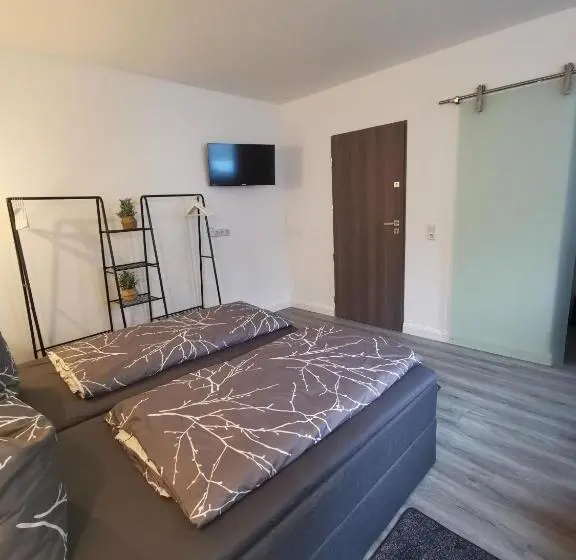 Standard-huone, Airbnb, Moderne, Ruhige Und Helle Doppelzimmer, Nähe Magdeburg, A14 & A2