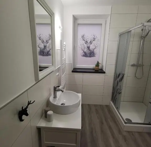 Standard-huone, Airbnb, Moderne, Ruhige Und Helle Doppelzimmer, Nähe Magdeburg, A14 & A2