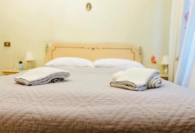 Standard-huone, Seaside Rooms Near Villa Of Caravaggio