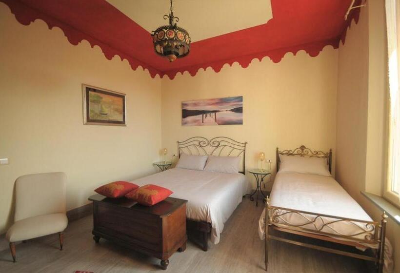 اتاق خانوادگی, Villa Gemma