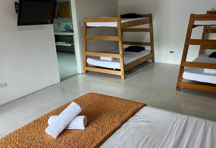 豪华家庭房间, Finca Hotel Piscinando En Pereira