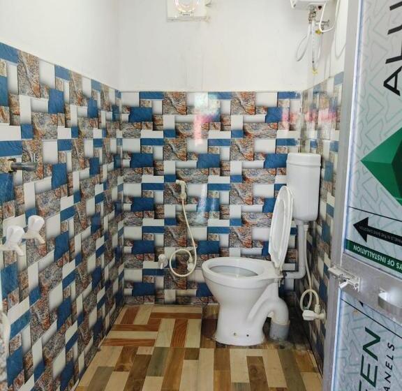 سوییت لوکس, Family Suites By Parinay