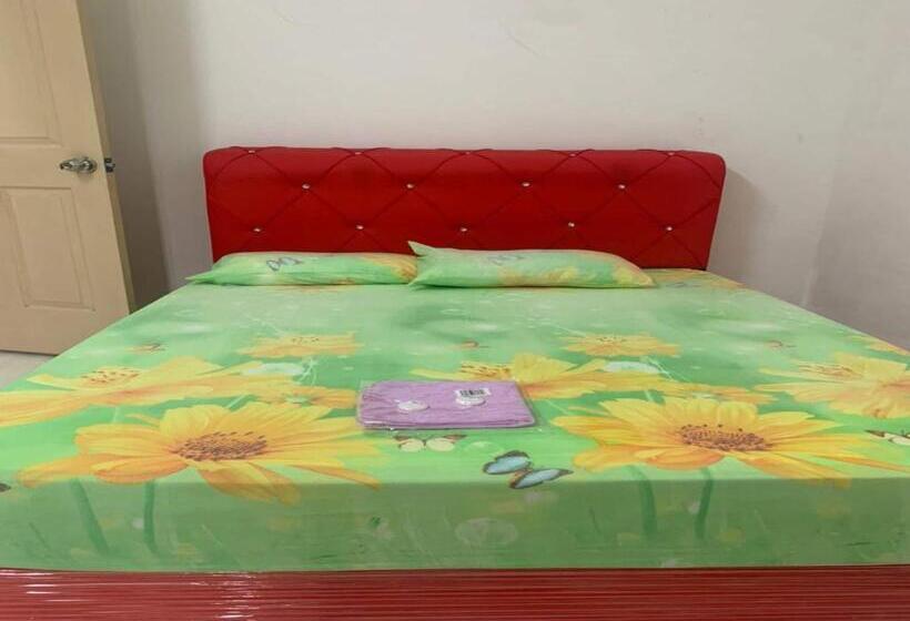 4 Yatak Odalı Ev, Oyo 90966 Family Homestay