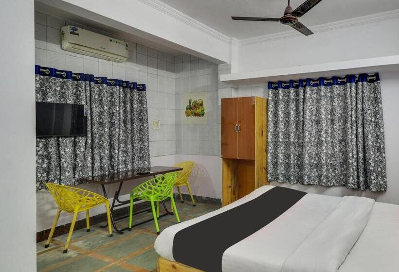 غرفة كلاسيكية ثلاثية, Oyo Aai Bunglow