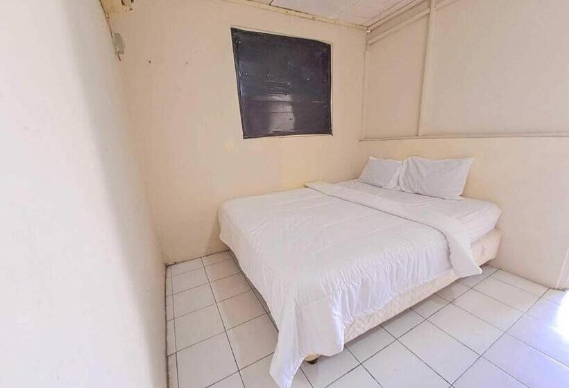 غرفة قياسية, Spot On 93840 Guest House Amanda Syariah