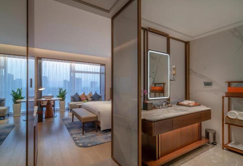 חדר דלוקס, Suzhou International Conference