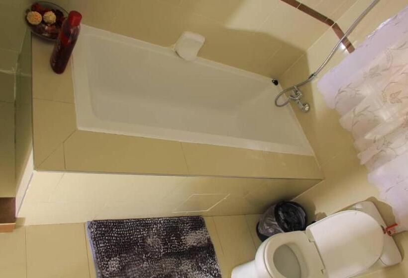 Номер Deluxe, Kunzi B&b