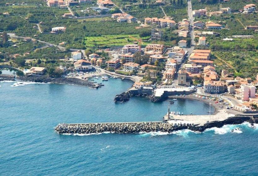 Четырехместный Номер Стандарт, Room In Bb   Guest House In Acireale