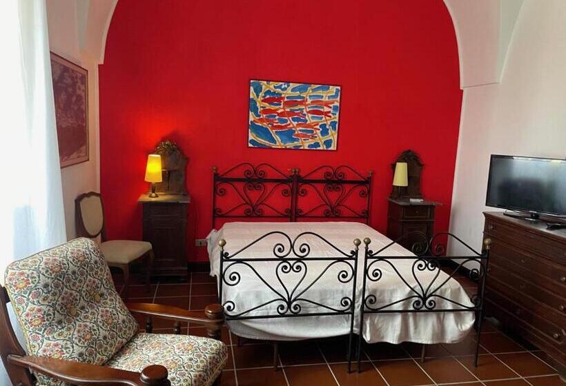 سوییت خانوادگی, Tenuta Palmarini