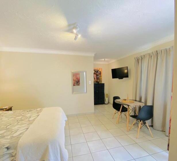 חדר יחיד נוף לגינה, Kosibaycottages