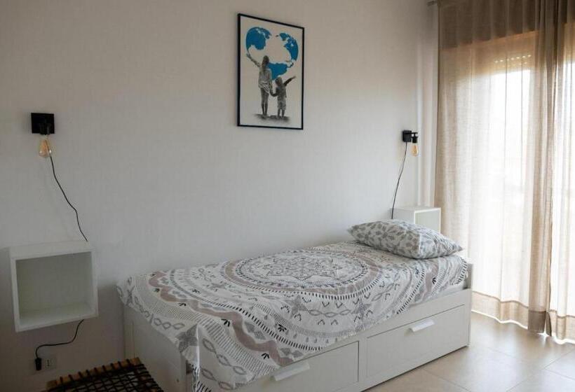 آپارتمان 2 خوابه, Vitti Apartment