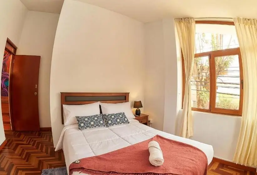 デラックスルーム, Sillary Hostal Sede Cayma