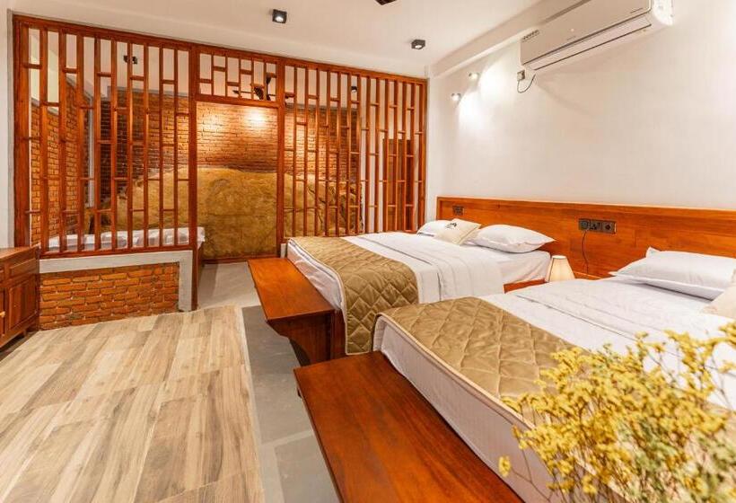 家庭间, Trance Rabara Resort