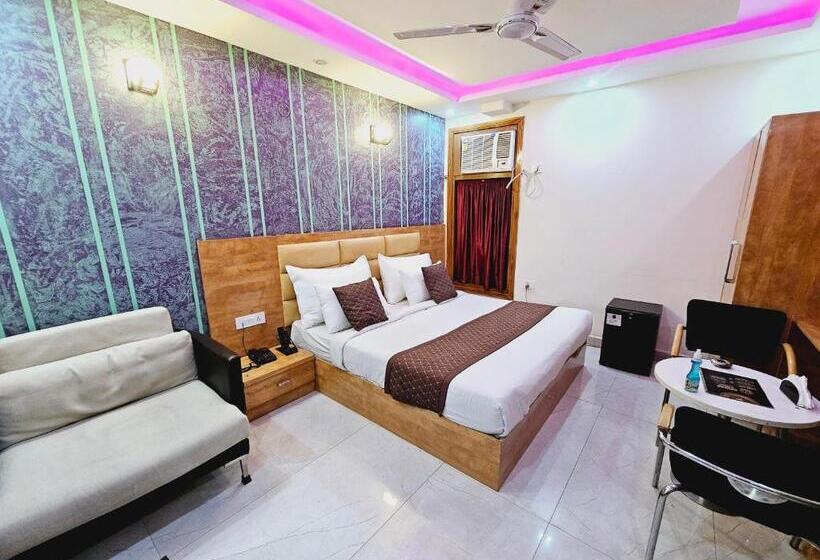 חדר סטנדרט, The Infinity Near Delhi Airport