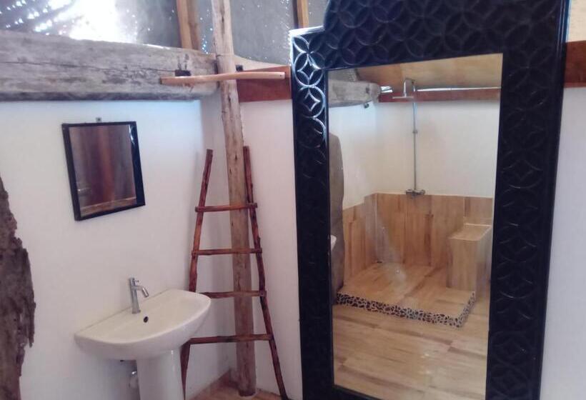 خانه 1 خوابه, Pongwe Eco Lodge And Kitten Paradise