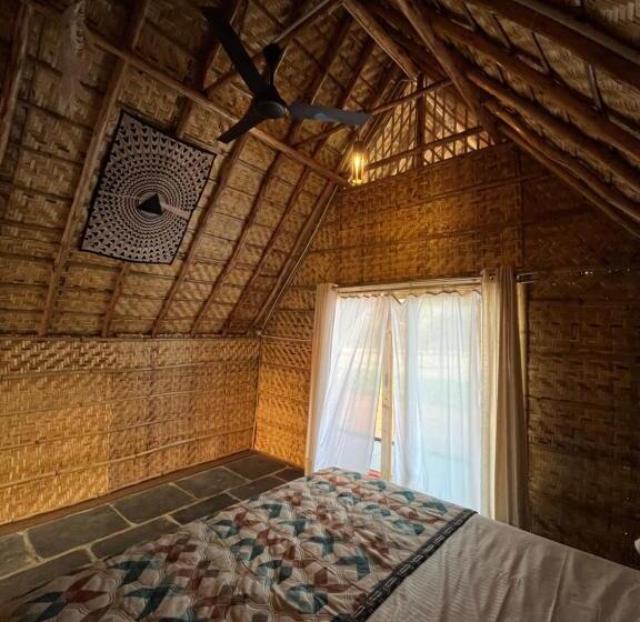 Quarto Estandar Vista Montanha, Tropical Hampi