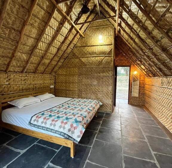 Quarto Estandar Vista Montanha, Tropical Hampi